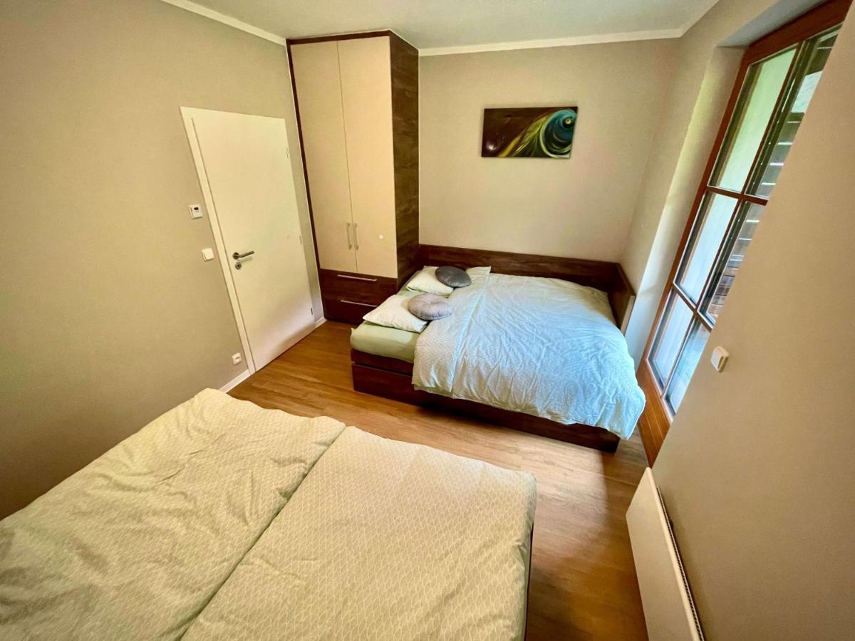 Appartamento Polansky Dvur Velké Karlovice Esterno foto