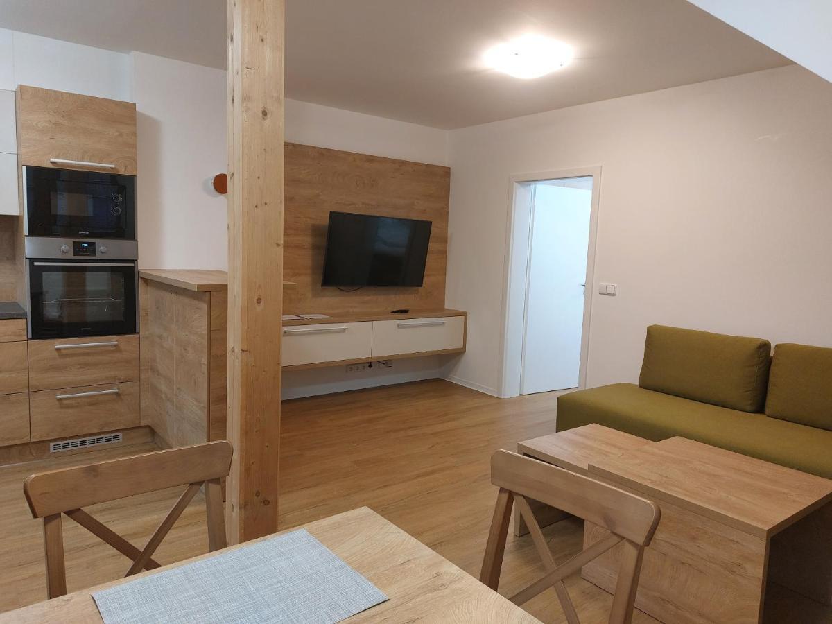 Appartamento Polansky Dvur Velké Karlovice Esterno foto
